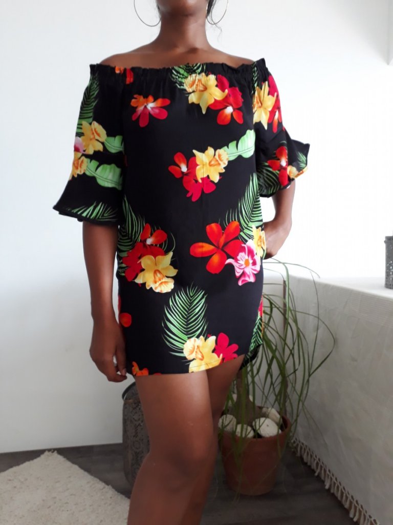 Robe Héléna noire et rouge