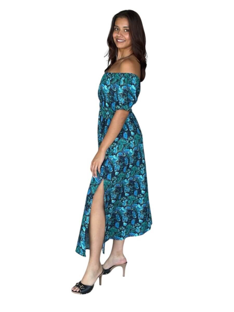 Robe STACY LONGUE 100%viscose – Épaules dénudées, taille smockée et fentes- motif palmiers vert/bleu/jaune – Image 2